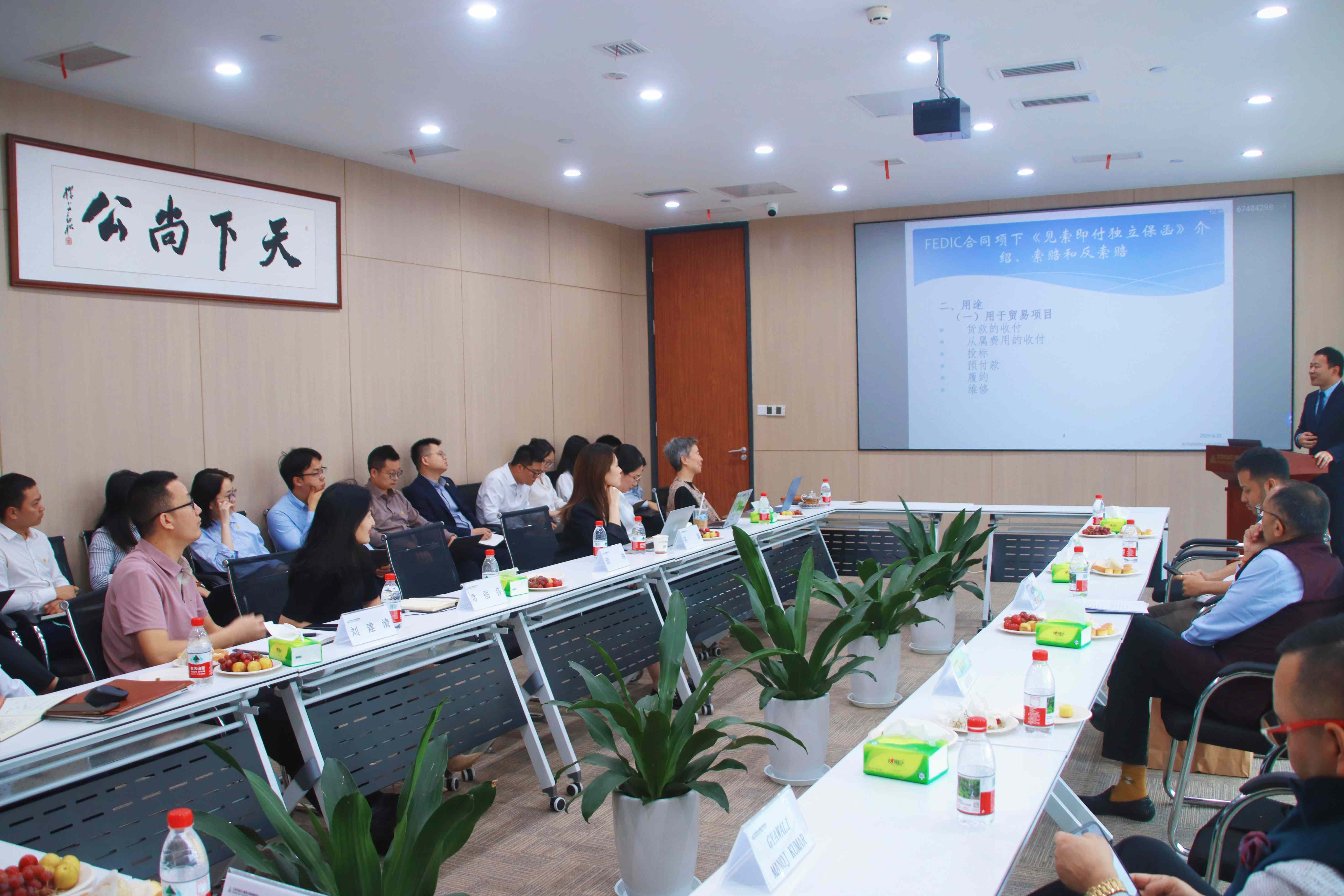 8ebcf7a1aa32e091e8896eb9cf82d92d.jpg 8ebcf7a1aa32e091e8896eb9cf82d92d.jpg